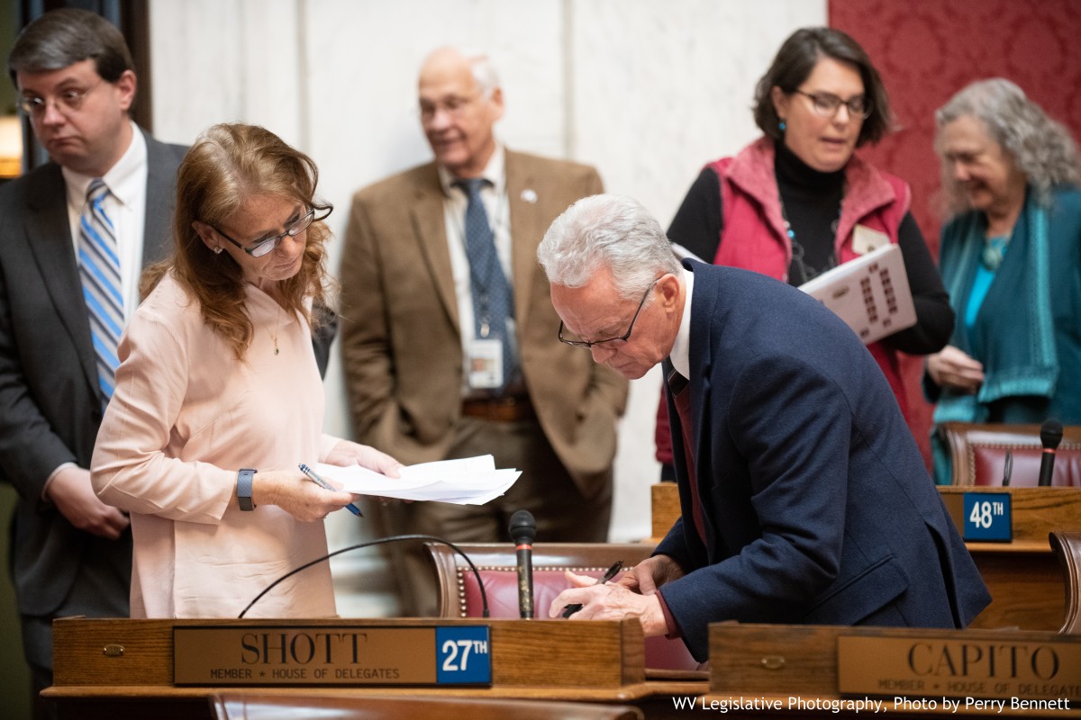 House of Delegates approves bill to help relieve jail overcrowding